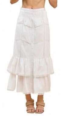 NEW PRETTY FOLLIES feeling free lace mini skirt in white